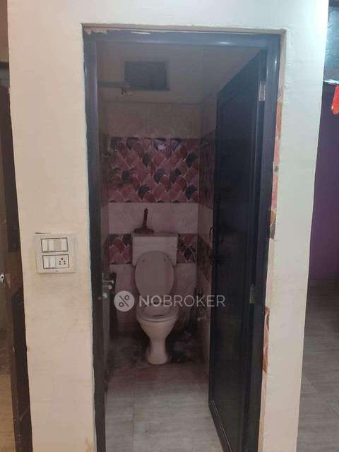 2 BHK Flat In Standalone Building  For Sale  In Dwarka Mor