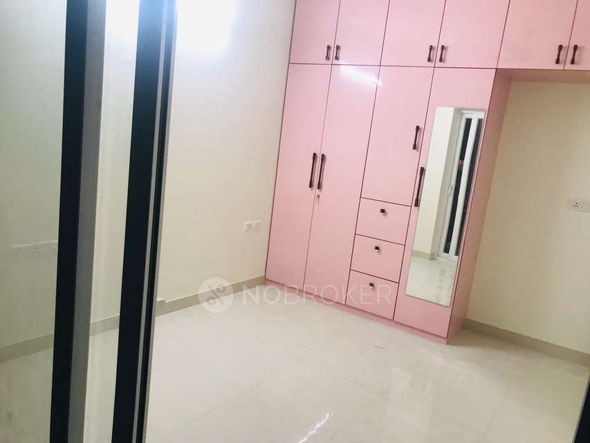 2 BHK Flat for Rent  In Velachery