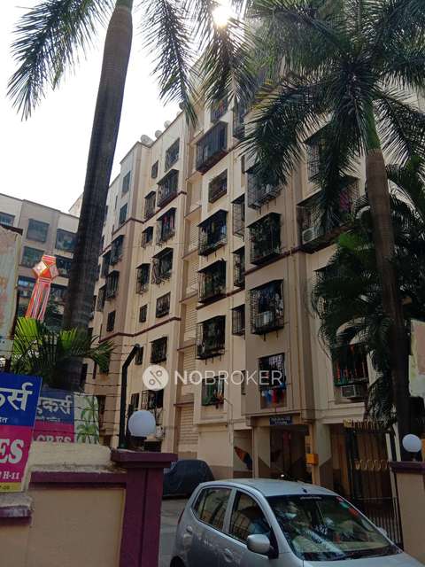 1 BHK Flat In Palm Acres Co-op. Hsg. Soc. Ltd For Sale  In Sion