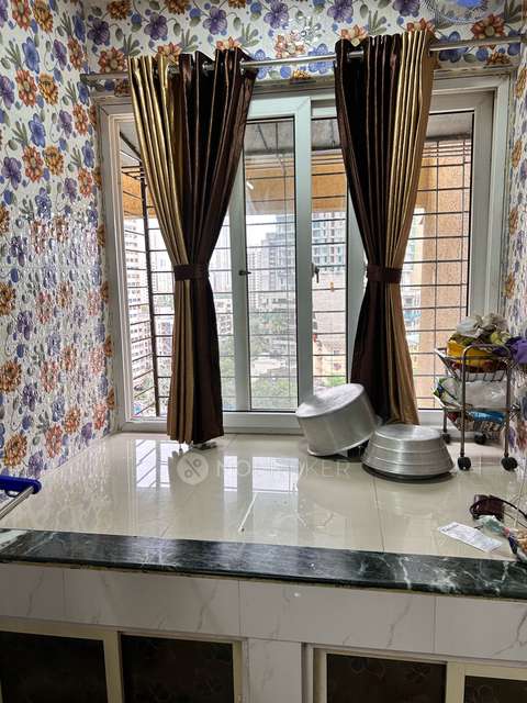 1 BHK Flat In Mamtha Chs For Sale  In Bhoiwada, Parel