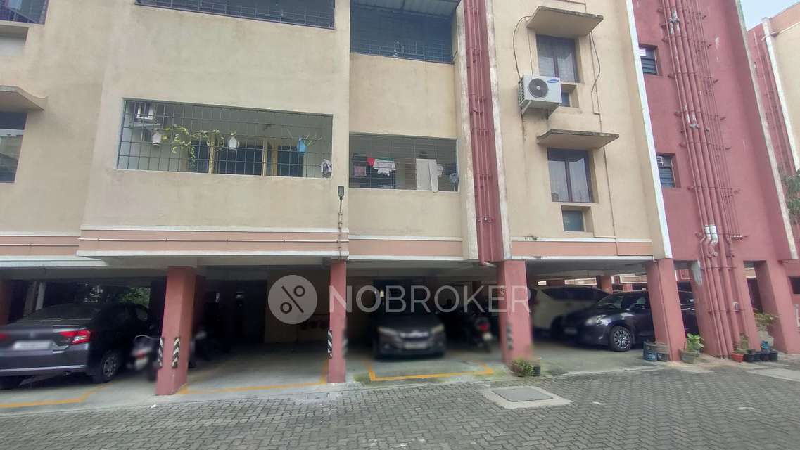 2 BHK Flat In Yuga Kalpataru For Sale  In  Koyambedu