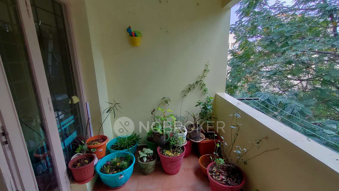 2 BHK Flat In Yuga Kalpataru For Sale  In  Koyambedu