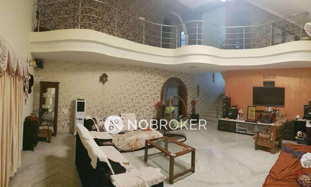 4+ BHK House For Sale  In  Lohegaon