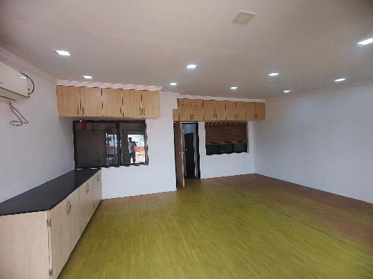 3 BHK Flat In Laxmi Niwas  For Sale  In  Ameerpet