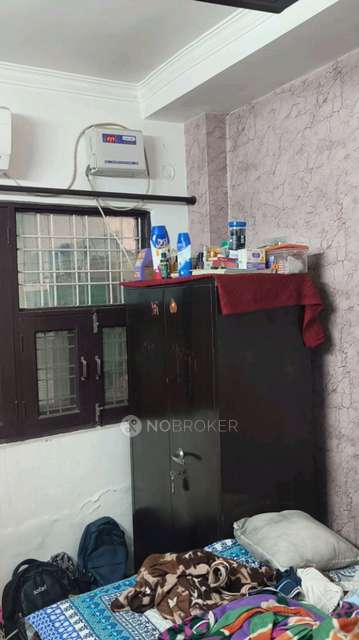 2 BHK Flat for Rent  In Mahavir Enclave