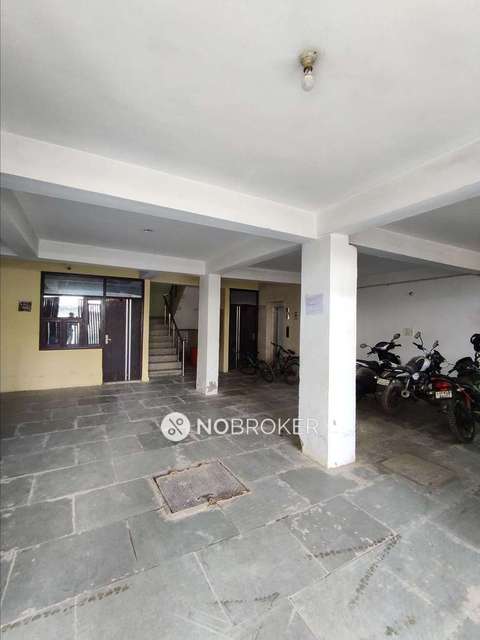 1 BHK Flat In Platinum Apartment For Sale  In Sultanpur