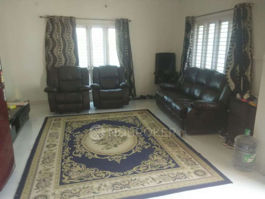 2 BHK Flat for Rent  In Hbr Layout 5th Block