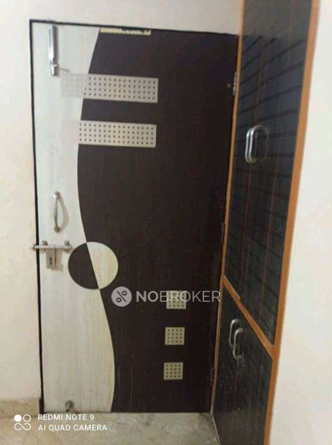 2 BHK Flat In Rwa Block A6 For Sale  In Paschim Vihar