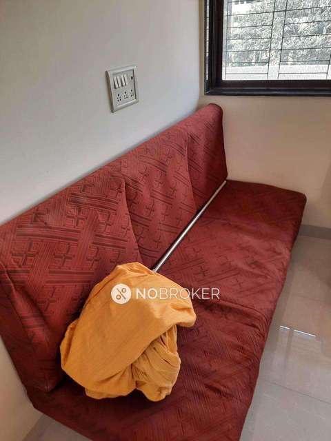 1 BHK Flat In Vinay Apartments For Sale  In Lower Parel