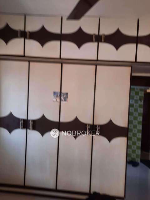 1 BHK Flat In Vinay Apartments For Sale  In Lower Parel