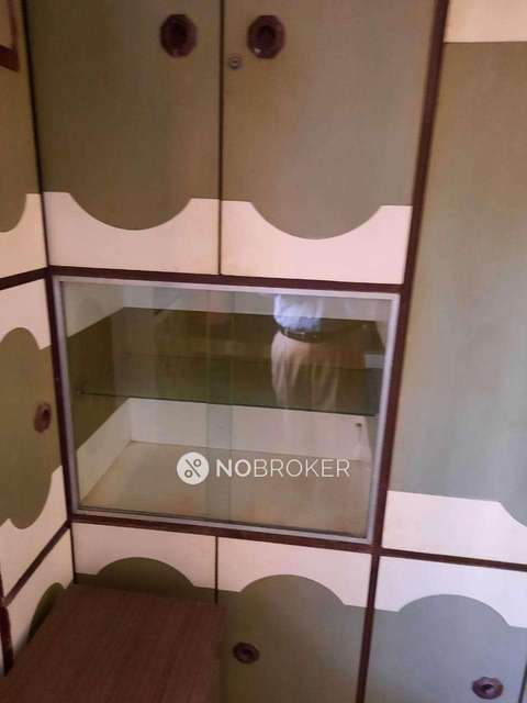 1 BHK Flat In Vinay Apartments For Sale  In Lower Parel