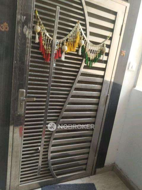 2 BHK Flat In Ajnara Le Garden For Sale  In Ajnara Le Garden