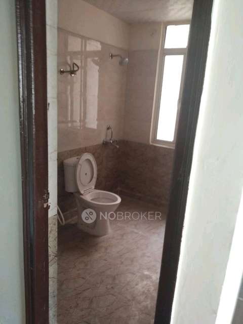 3 BHK Flat In Aig Park Avenue For Sale  In Gaur City 1