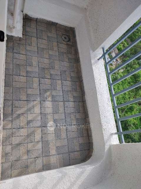 2 BHK Flat In Pinnacolo Nx, Mira Road For Sale  In Mira Road East