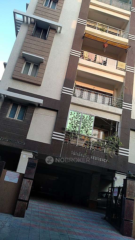 vaishnavi residency , Lakdikapul Without Brokerage Fully furnished 2 BHK Flat for Sale in