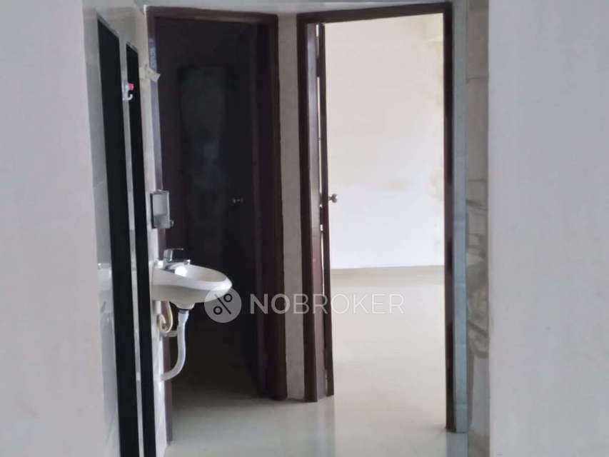 2 BHK Flat In S Plaza For Sale  In Dadar West