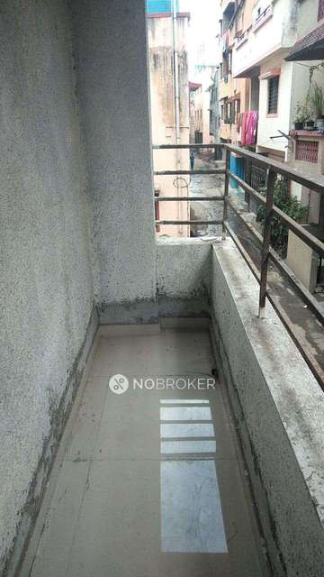 2 BHK Flat In Amit Heights For Sale  In Fursungi