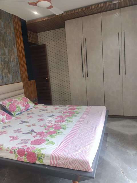 3 BHK Flat In Galaxy Pinnacle For Sale  In Vile Parle