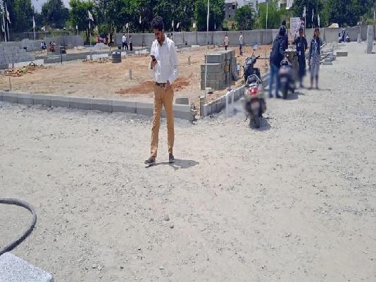 Plot For Sale  In Royal Elegant Ventures In K R Puram