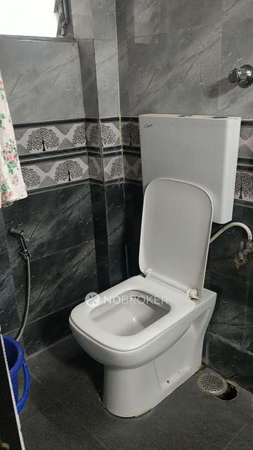 1 RK Flat In Om Shiv Krupa Chs For Sale  In Shivaji Park