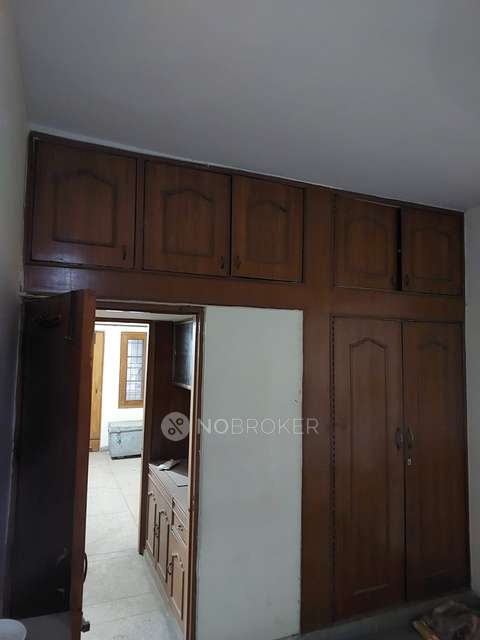 2 BHK Flat In Dda Sfs Flats Cat Ii, Dwarka, Sector 2, Pocket 1 For Sale  In Dda Flats