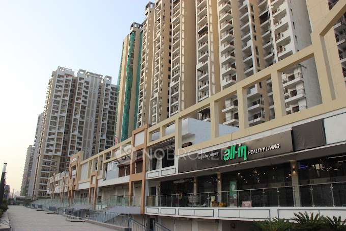 3 BHK Flat In Ajnara Le Garden for Rent  In  Panchsheel Green