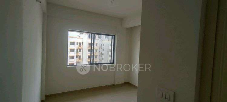 1 BHK Flat In Peninsula Address One Phase 4 For Sale  In Address One