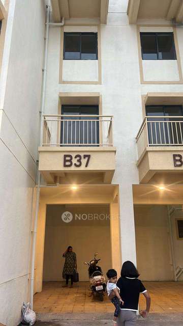 2 BHK Flat In Adress One Phase 2 for Rent  In Mamurdi