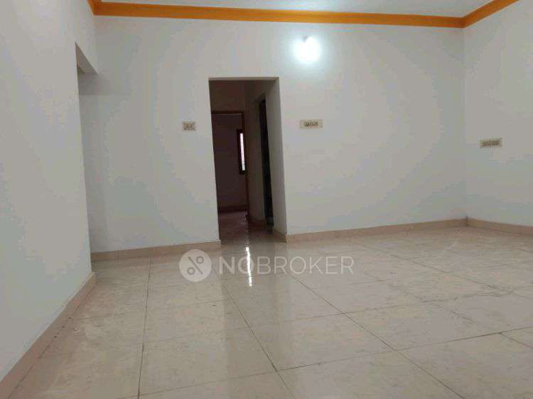 3 BHK Flat In Vasantha Flats, New Kuberan Nagar  Off-karthikwyapuram For Sale  In 1947, New Kuberan Nagar 5th St, Raja Rajeswari Nagar, Rajalakshmi Nagar, Madipakkam, Chennai, Tamil Nadu 600091, India
