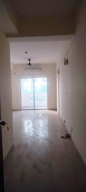 3 BHK Flat In Dlf Capital Greens Phase 3 For Sale  In Moti Nagar