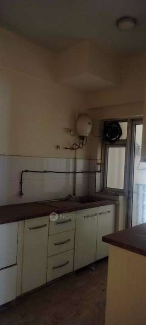 3 BHK Flat In Dlf Capital Greens Phase 3 For Sale  In Moti Nagar