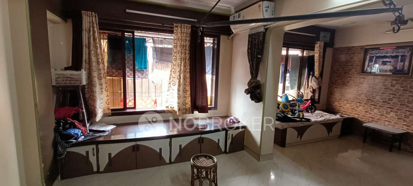 2 BHK Flat In Sajid Tower For Sale  In Andheri West
