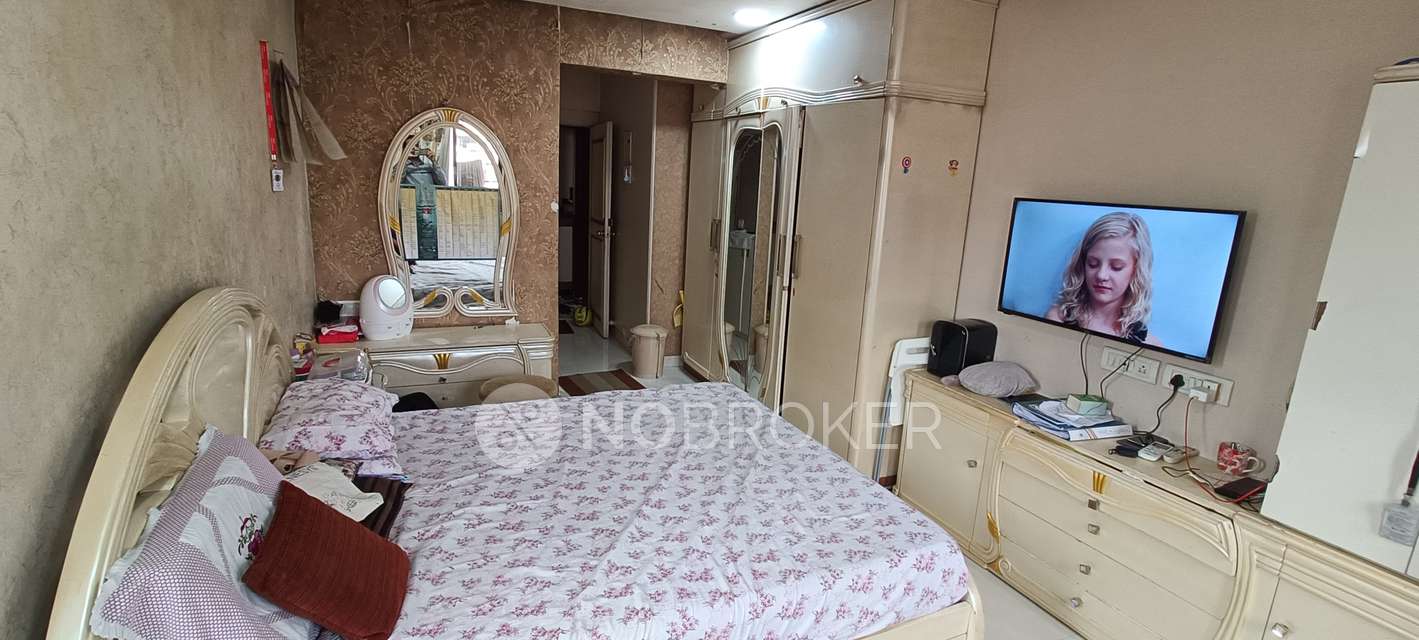 2 BHK Flat In Sajid Tower For Sale  In Andheri West