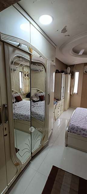 2 BHK Flat In Sajid Tower For Sale  In Andheri West