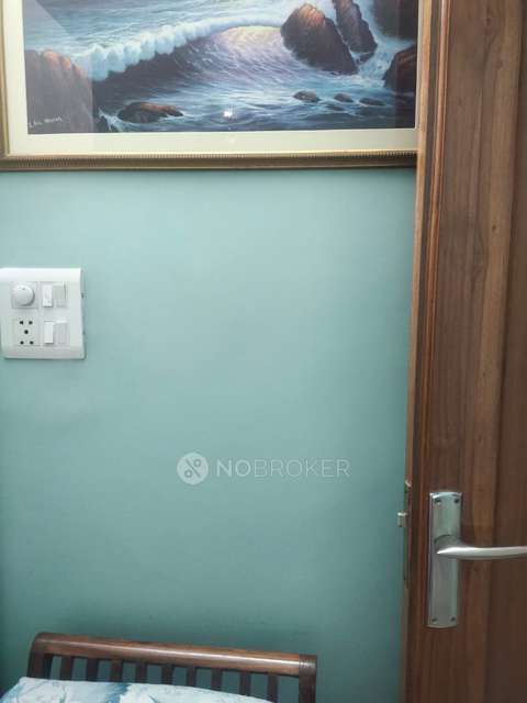 3 BHK Flat For Sale  In Okhla, New Delhi