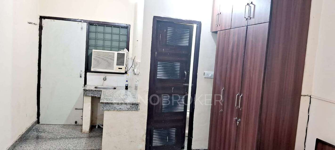 PG for Boys in Sector 48