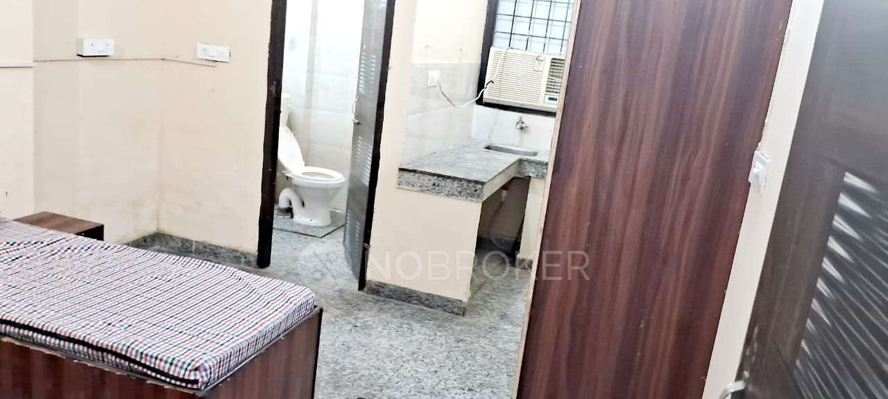 PG for Boys in Sector 48