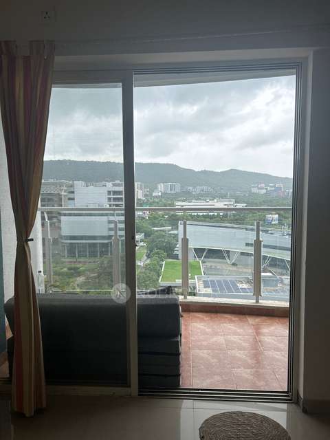 Single Room for Female In 3 BHK  In Pegasus Megapolis Splendour In Megapolis Splendour