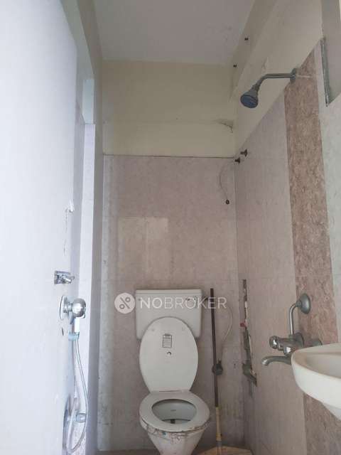 2 BHK Flat In Prabhavathi Paramount  For Sale  In Electronic City