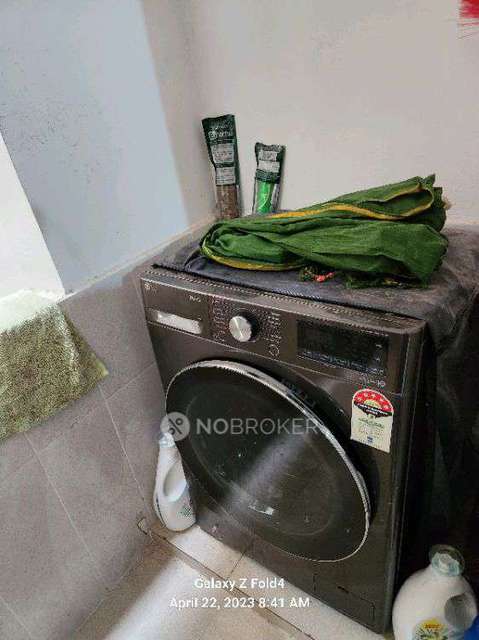 2 BHK Flat In Av%27s Chandana Heights For Sale  In Peerzadiguda