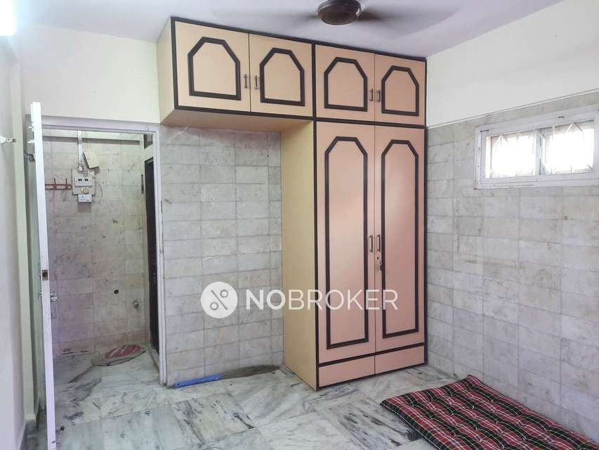 2 BHK Flat In Sunflower Apartments For Sale  In Santacruz East