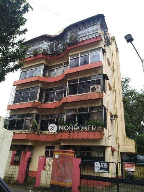 2 BHK Flat In Sunflower Apartments For Sale  In Santacruz East