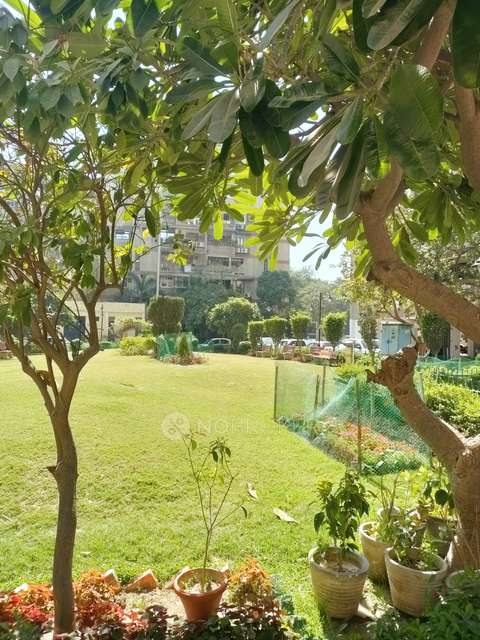 4 BHK Flat In Neelkanth Apartment For Sale  In Rohini