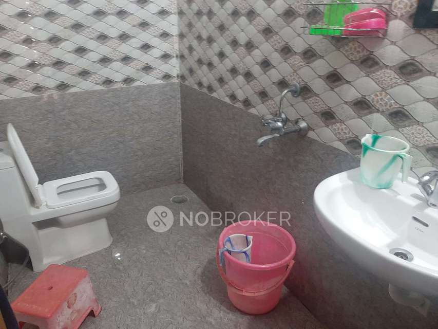 3 BHK Flat In Mawin Classic Apartment For Sale  In Toli Chowki