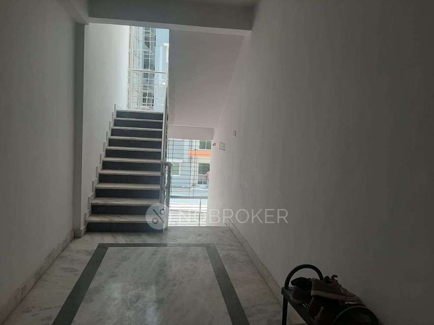 3 BHK Flat In Mawin Classic Apartment For Sale  In Toli Chowki