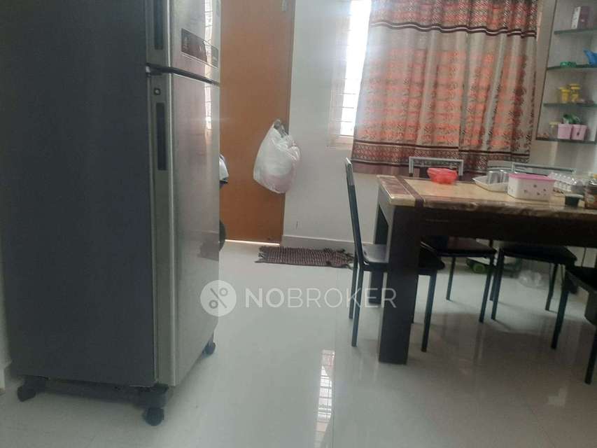 3 BHK Flat In Mawin Classic Apartment For Sale  In Toli Chowki