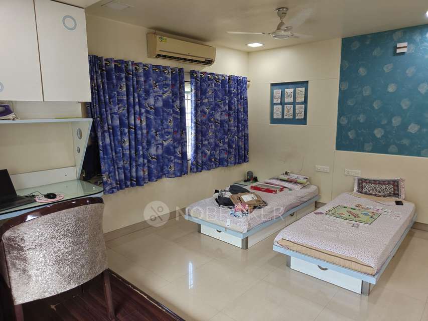 3 BHK Flat In Bramha Horizon Coopearative Housing Society For Sale  In Kondhwa