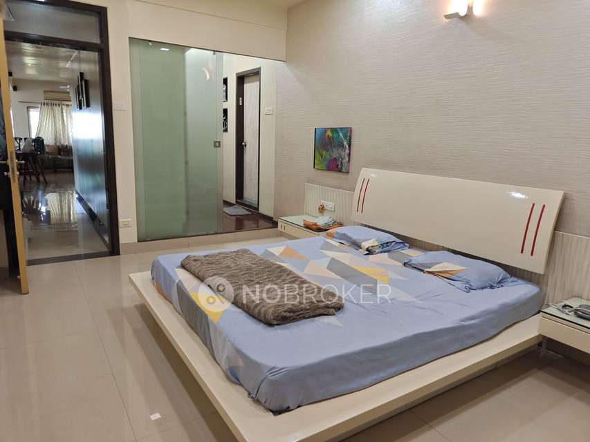 3 BHK Flat In Bramha Horizon Coopearative Housing Society For Sale  In Kondhwa