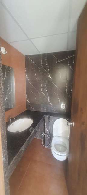 2 BHK Flat In Pinewood Drive for Rent  In Hinjewadi