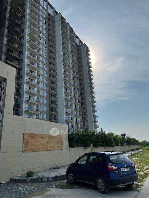 2 BHK Flat In Presithum, Yex Sector 25 For Sale  In Bela Khurd